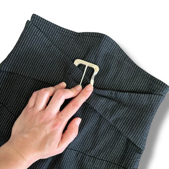 Vintage Y2K Lipsy Black Pinstripe Strapless Buckle Dress Made in USA, Size Small - Picture 5 of 8